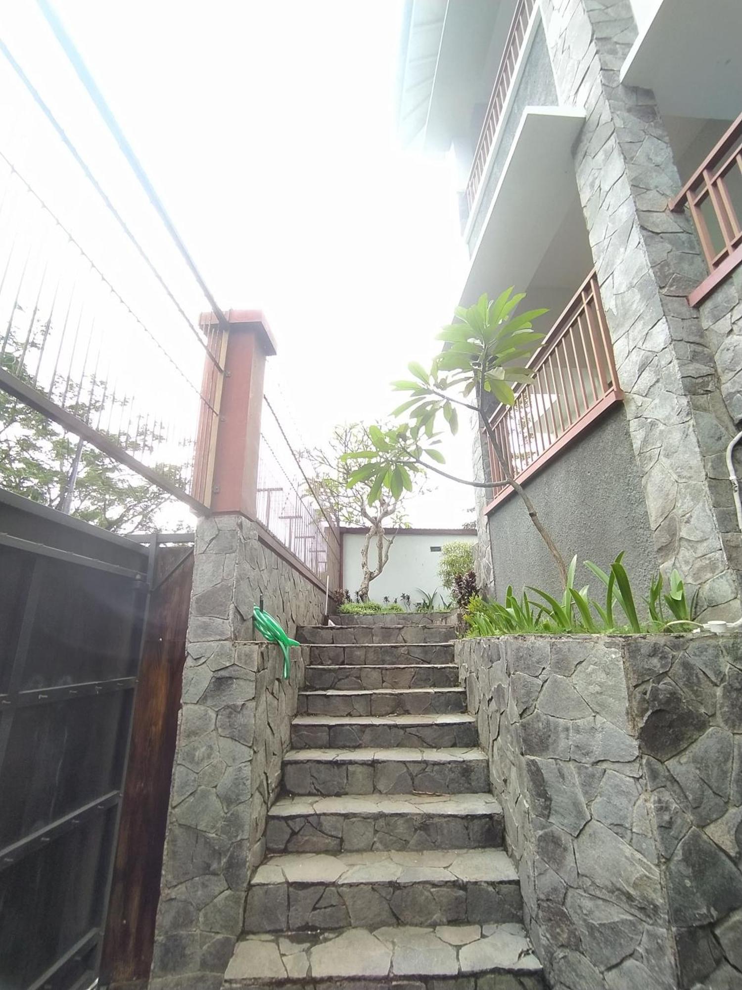 Villa Padasuka Raisa By Grorental Bandung Buitenkant foto